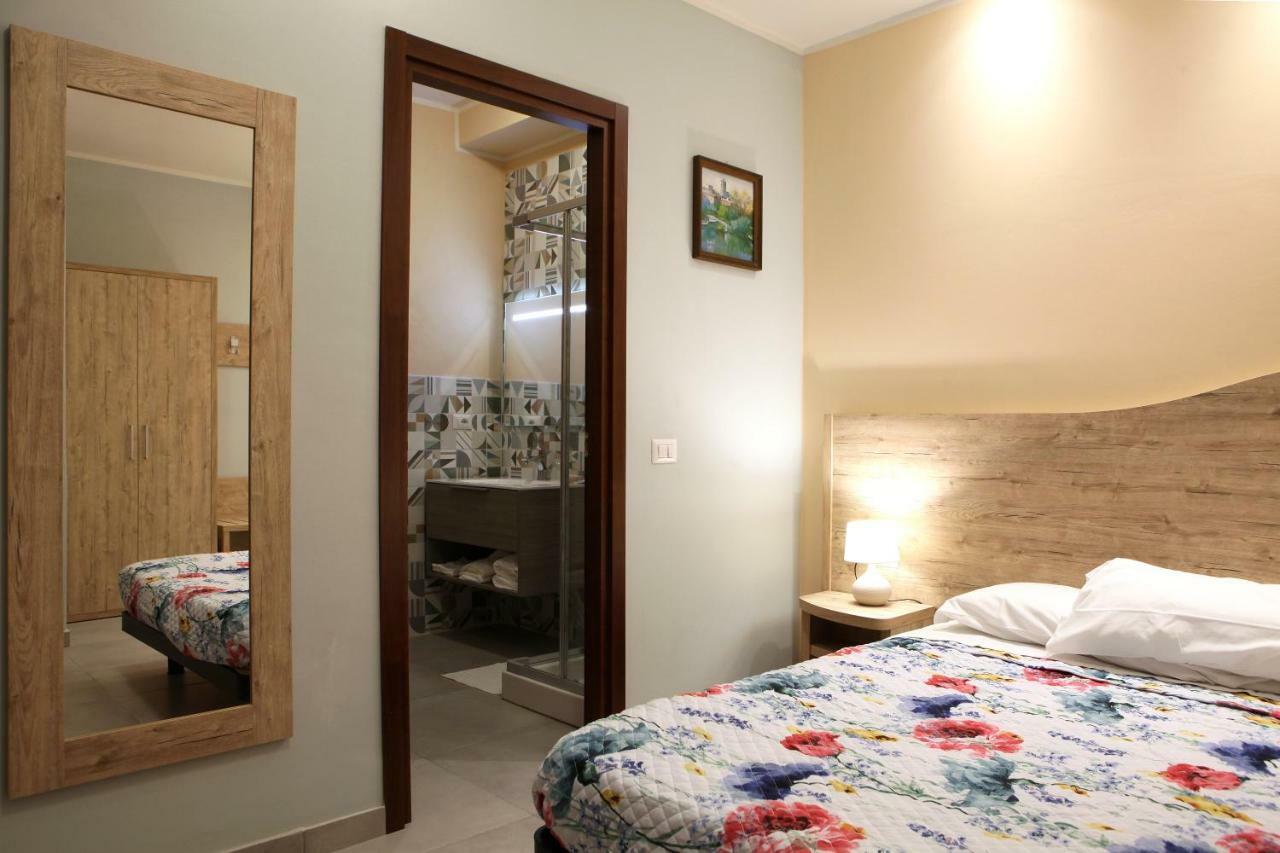Bed and Breakfast La Casa Di Nonno Giulio Porto SantʼElpidio Exterior foto