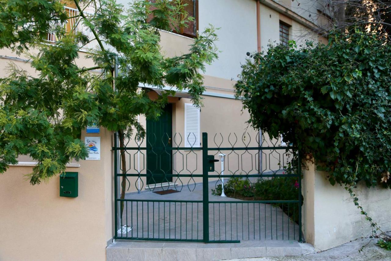Bed and Breakfast La Casa Di Nonno Giulio Porto SantʼElpidio Exterior foto